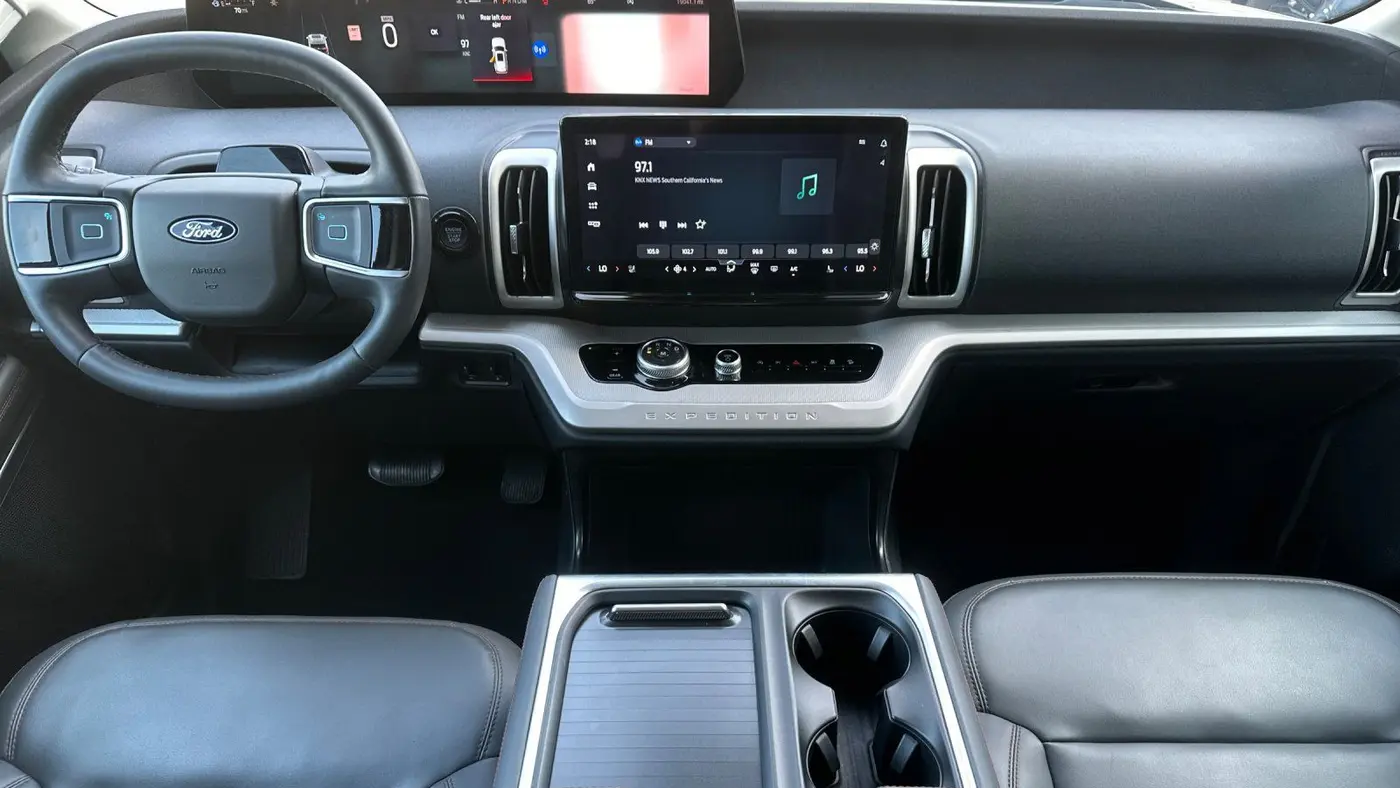 2025 Ford Expedition Active