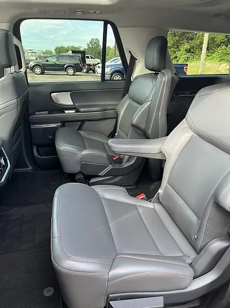 2025 Ford Expedition - $55,911