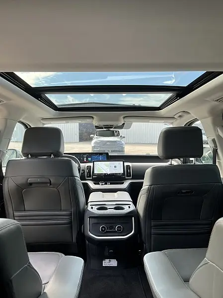 2025 Ford Expedition - $55,911
