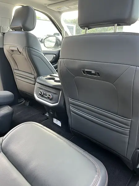 2025 Ford Expedition - $55,911