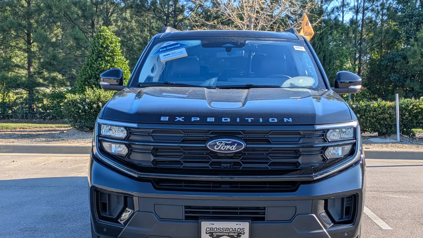 2025 Ford Expedition Active