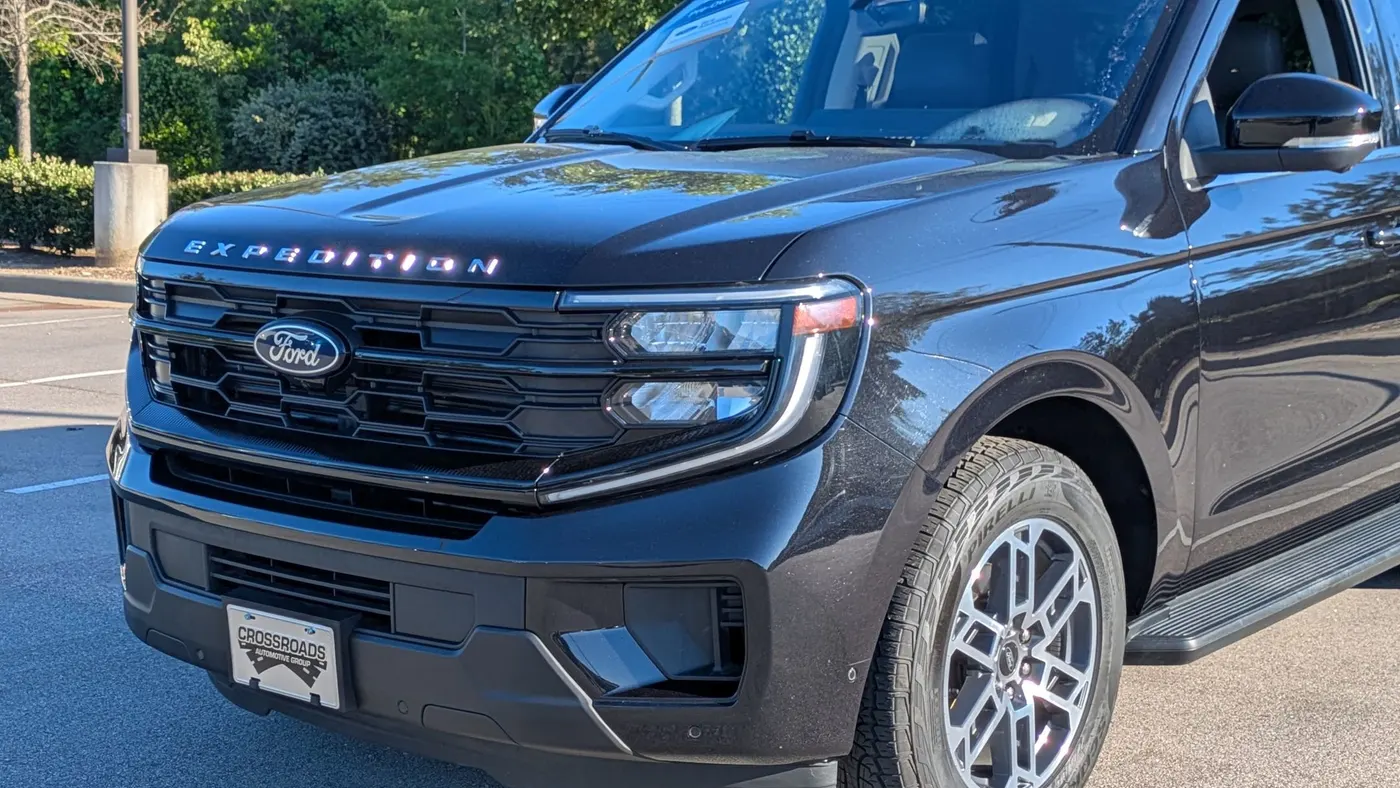 2025 Ford Expedition Active