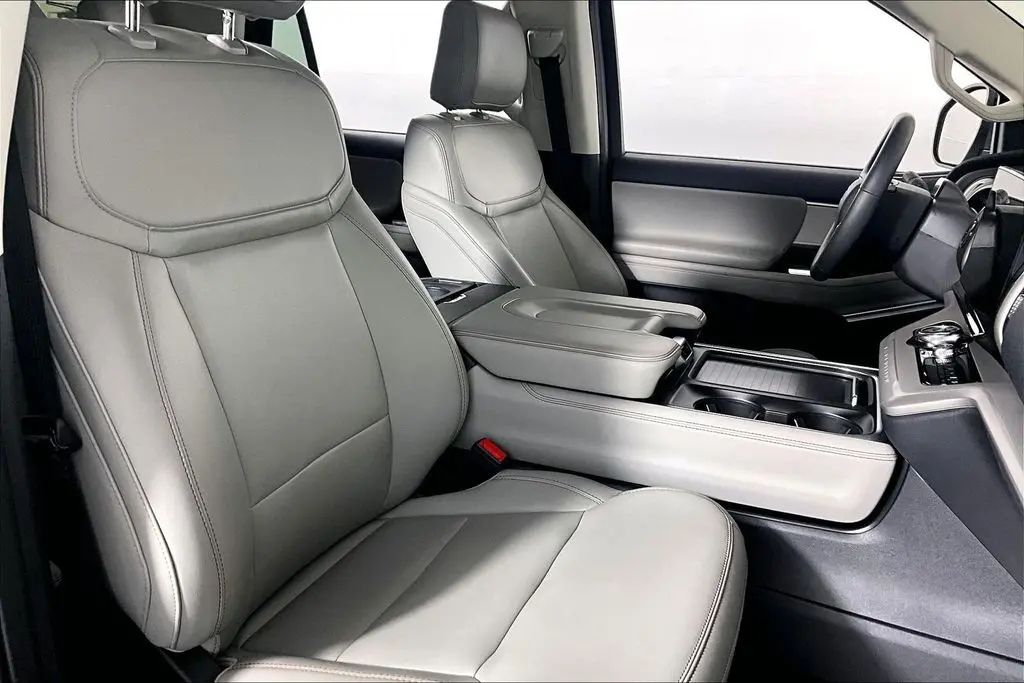 2025 Ford Expedition - $60,941