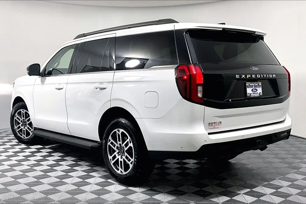 2025 Ford Expedition - $60,941