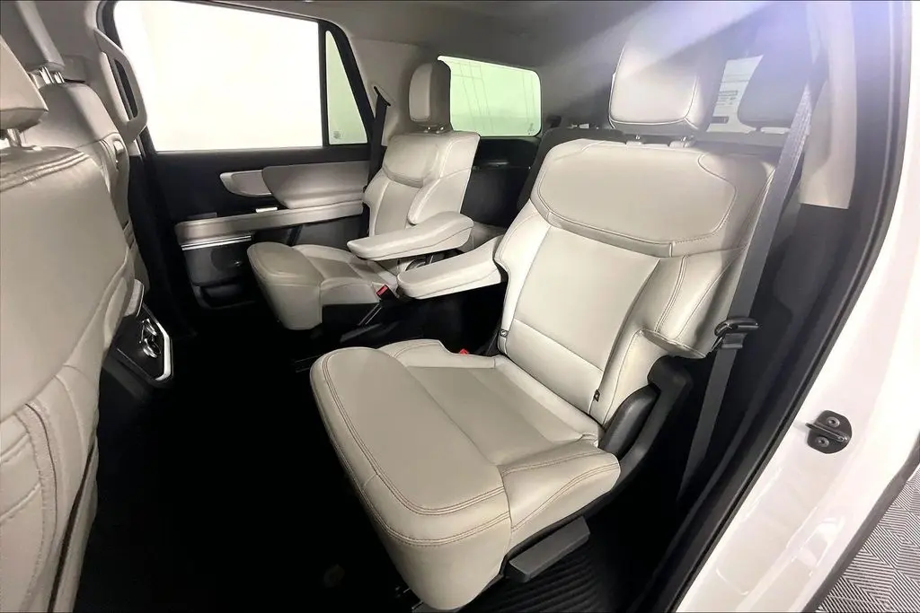 2025 Ford Expedition - $60,941