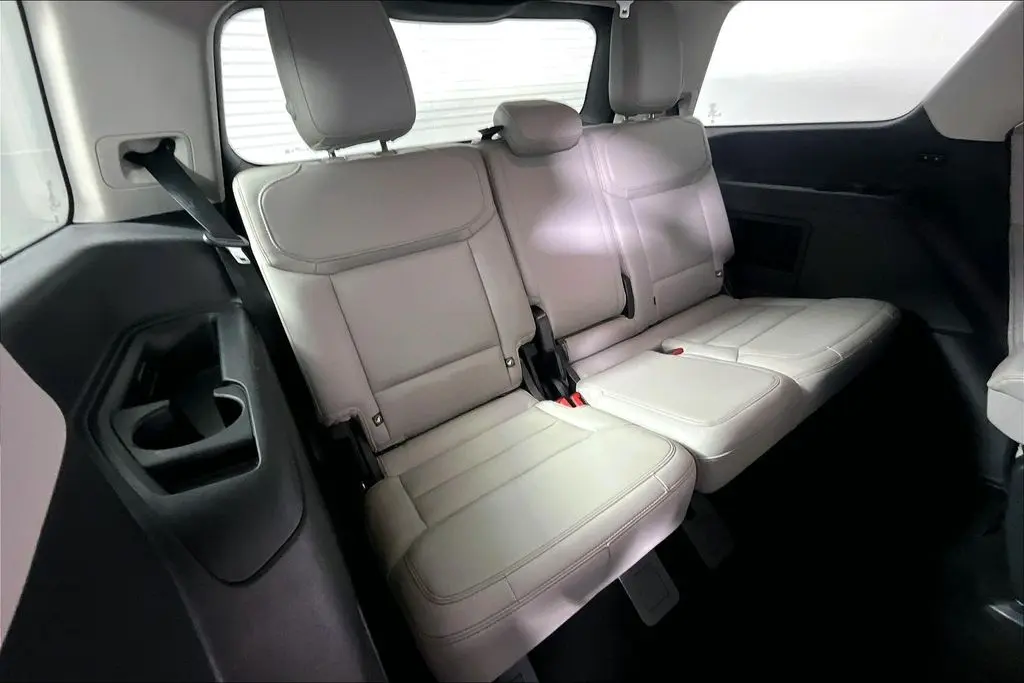 2025 Ford Expedition - $60,941
