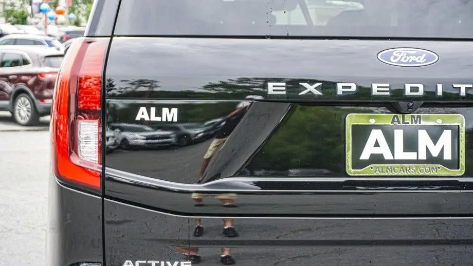 2025 Ford Expedition Active