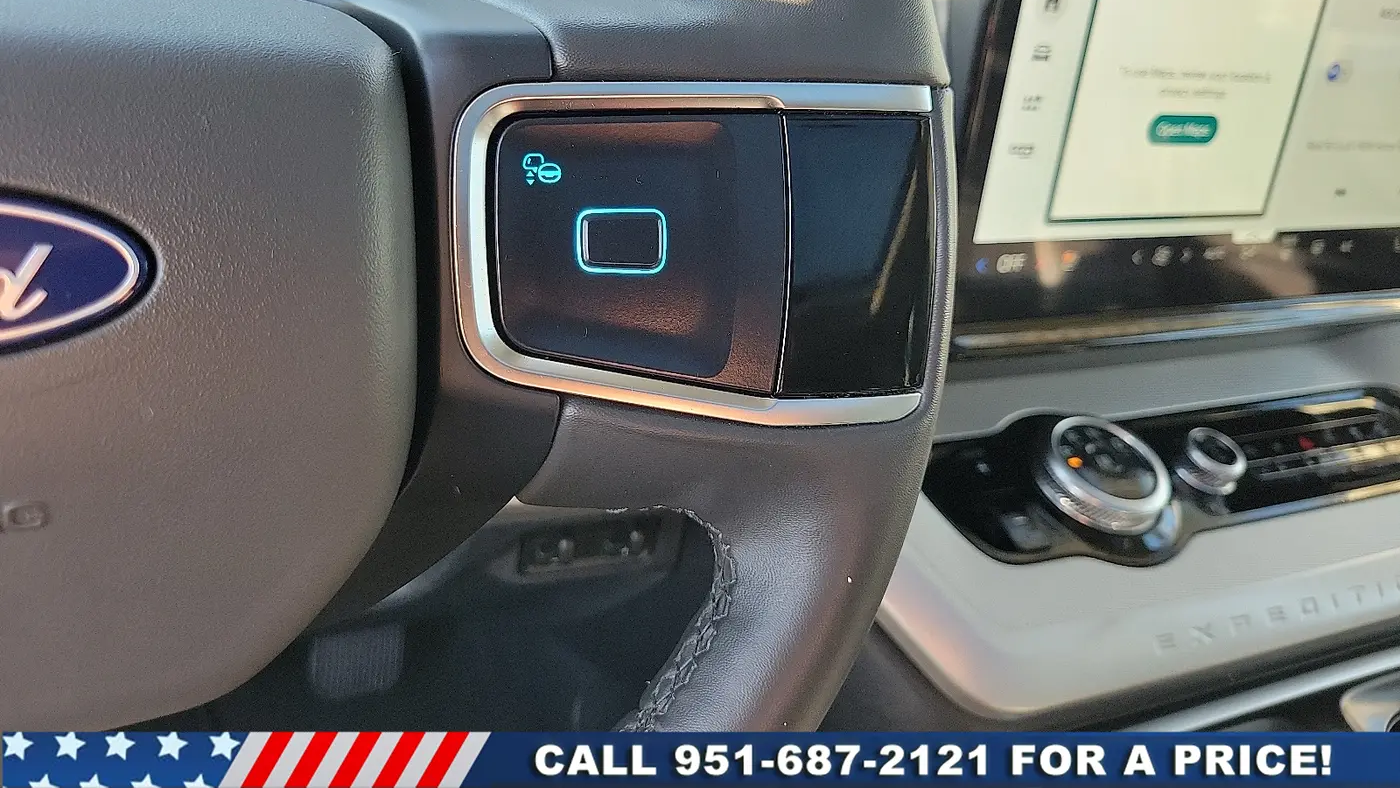2025 Ford Expedition Active