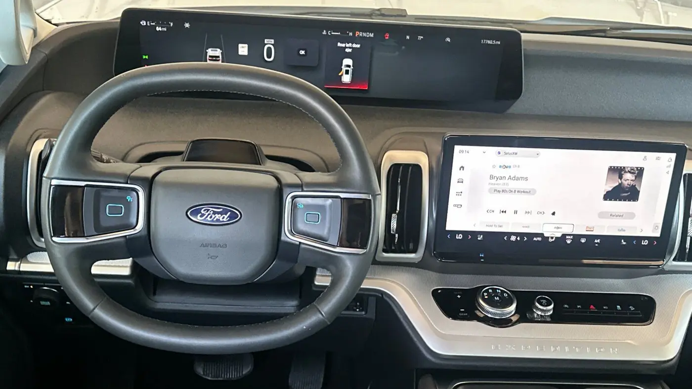 2025 Ford Expedition Active