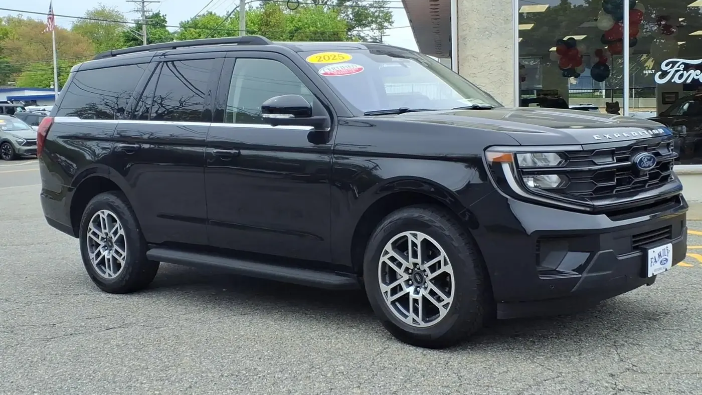 Preowned 2025 Ford Expedition Active for Sale