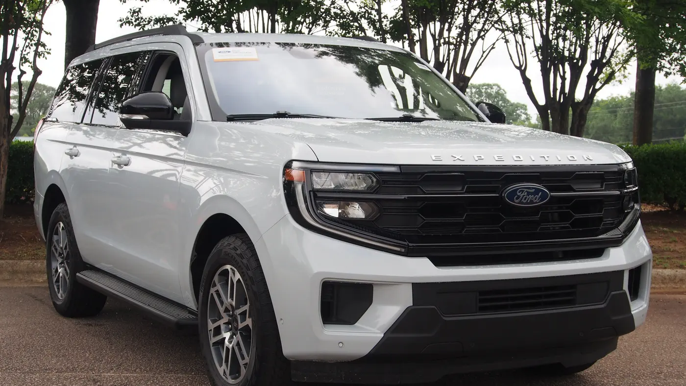 Preowned 2025 Ford Expedition Active for Sale