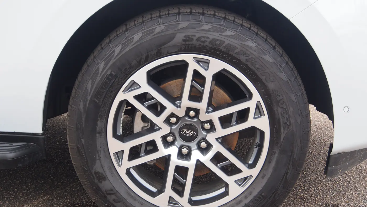 2025 Ford Expedition Active