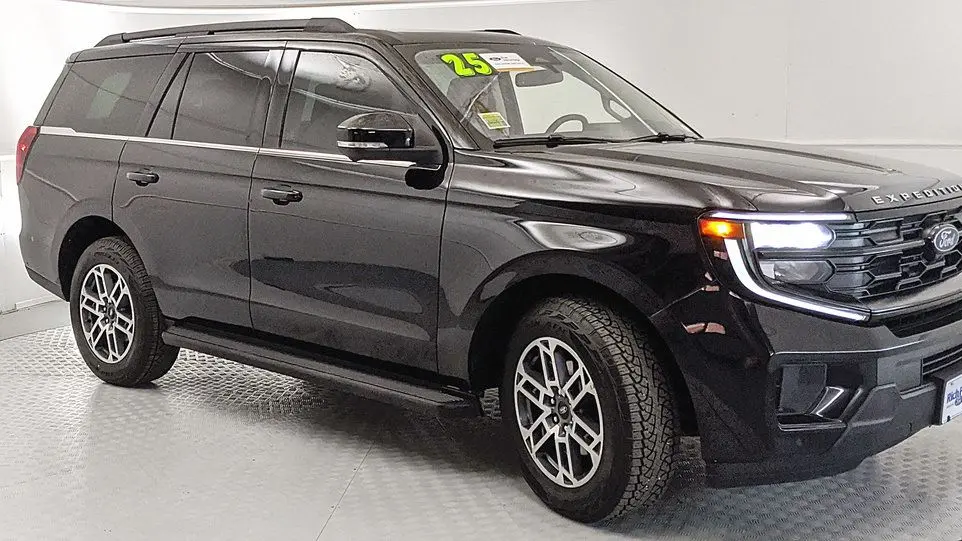 Preowned 2025 Ford Expedition Active for Sale