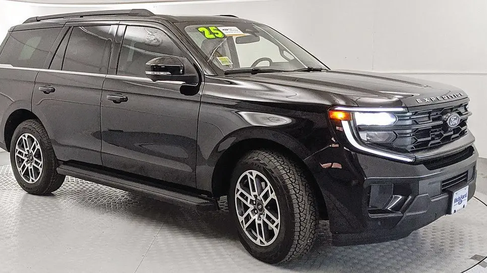 Preowned 2025 Ford Expedition Active for Sale