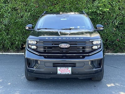 2025 Ford Expedition 4X4 Active 4DR SUV