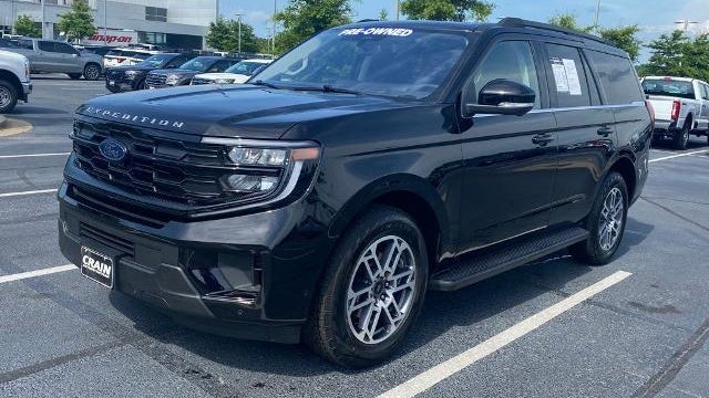 2025 Ford Expedition Active