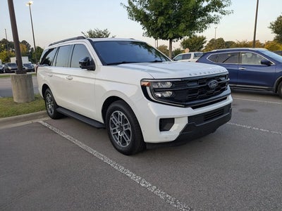 2025 Ford Expedition 4X4 Active 4DR SUV