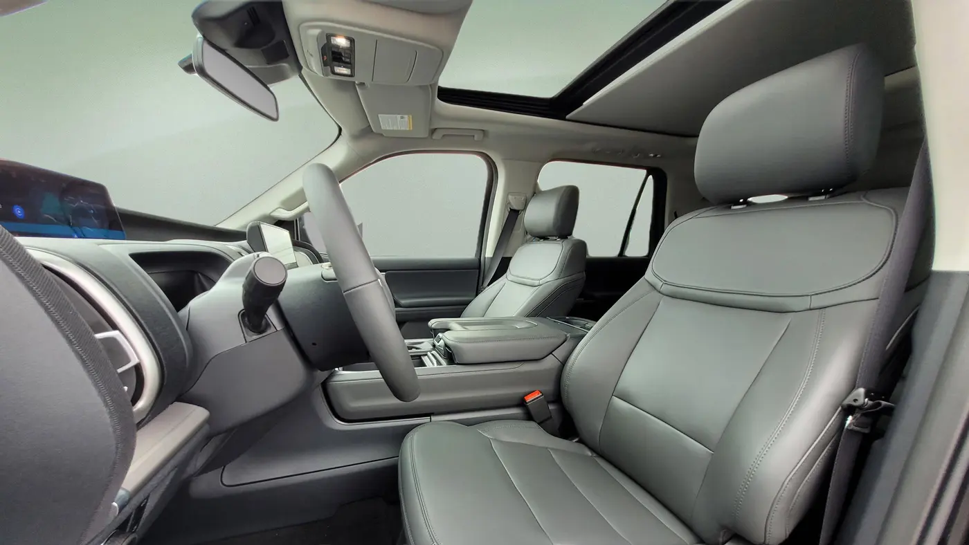 2026 Ford Expedition Active
