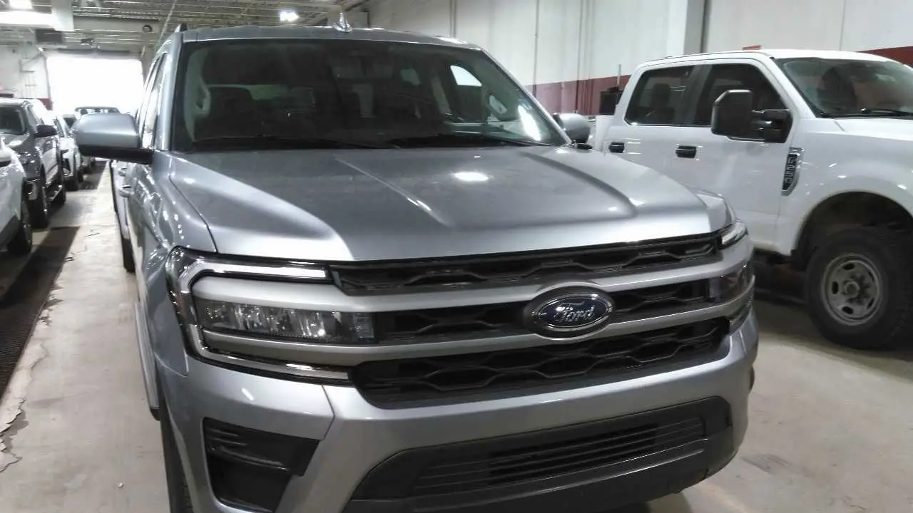 2024 Ford Expedition XLT