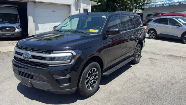 Preowned 2024 Ford Expedition XLT for Sale