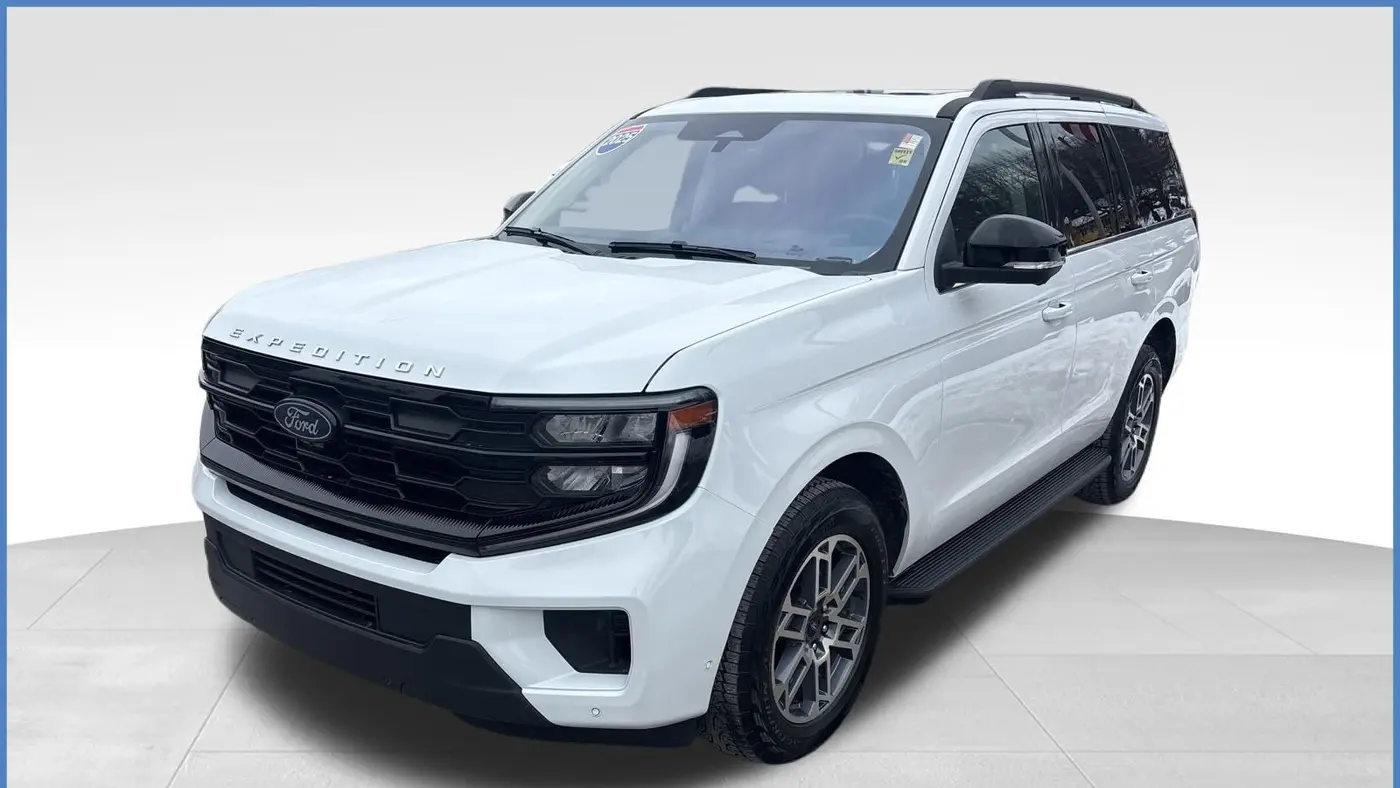 2025 Ford Expedition Active