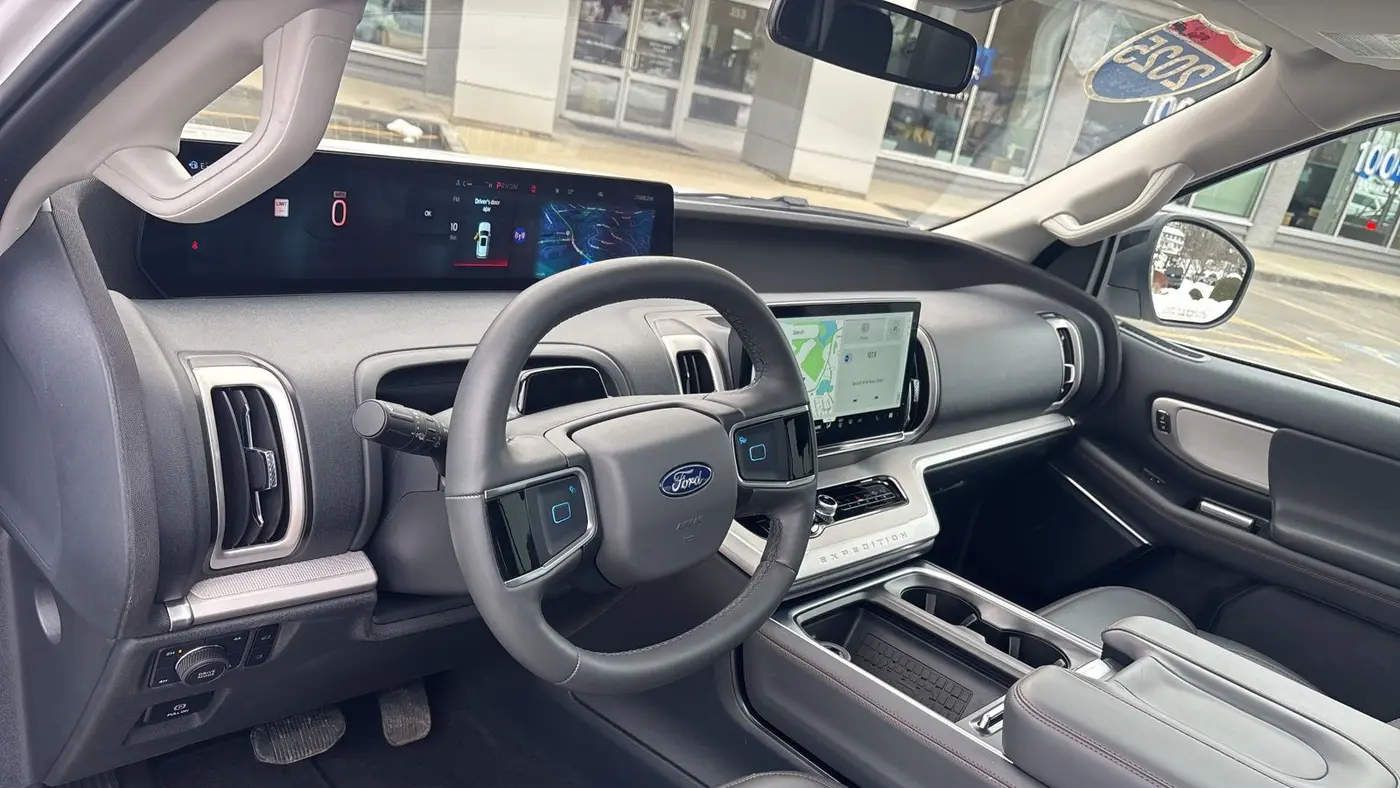 2025 Ford Expedition Active