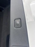 2025 Expedition Thumbnail 25