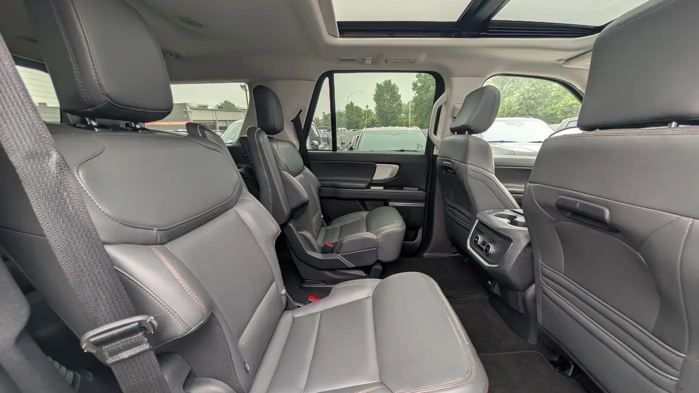 2025 Ford Expedition Active