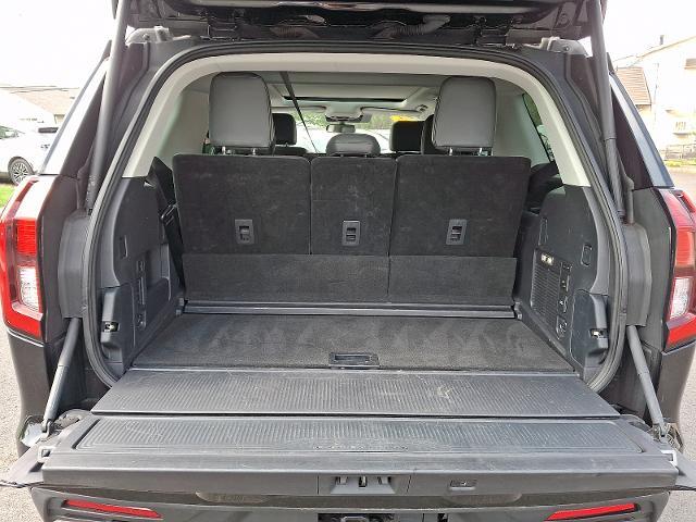 2025 Ford Expedition - $54,275