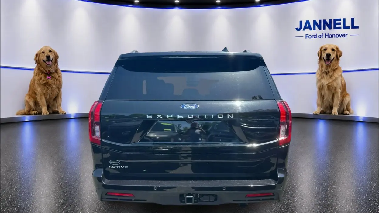 2025 Ford Expedition Active