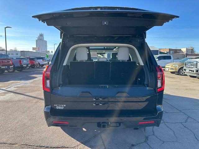 2025 Ford Expedition - $58,900