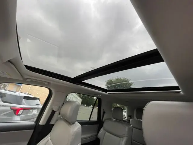 2025 Ford Expedition - $52,900