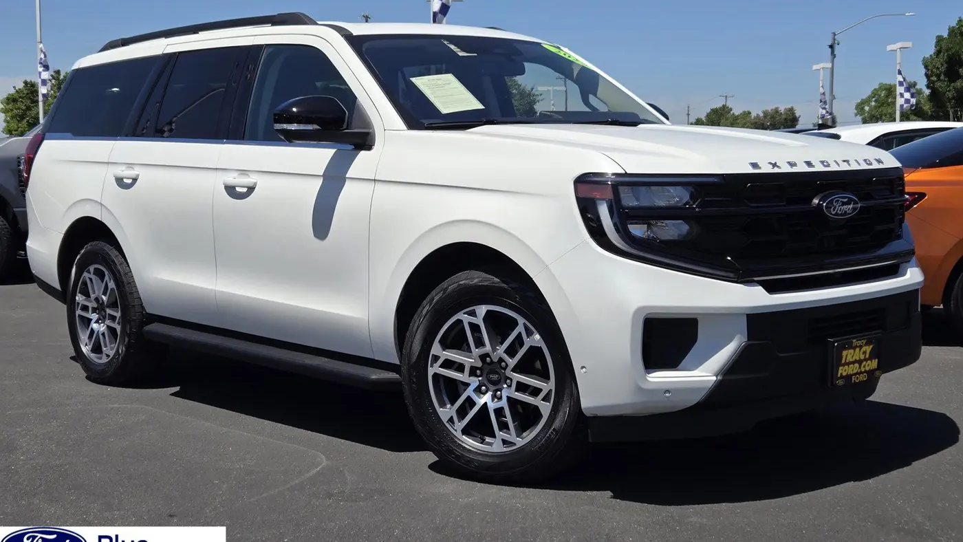 Preowned 2025 Ford Expedition Active for Sale