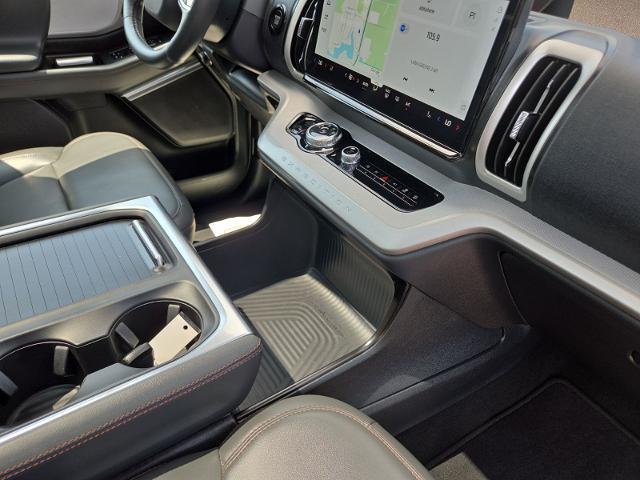 2025 Ford Expedition - $59,958