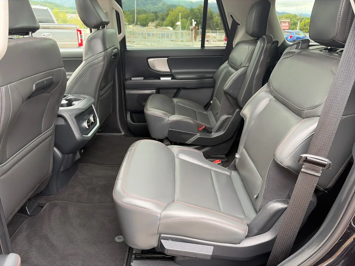 2025 Ford Expedition - $55,700