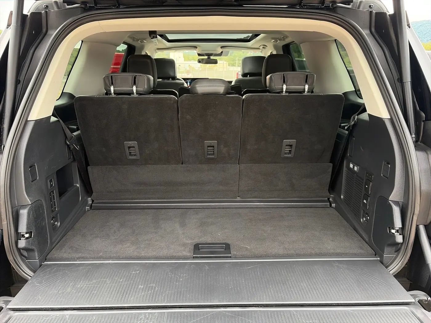2025 Ford Expedition - $55,700