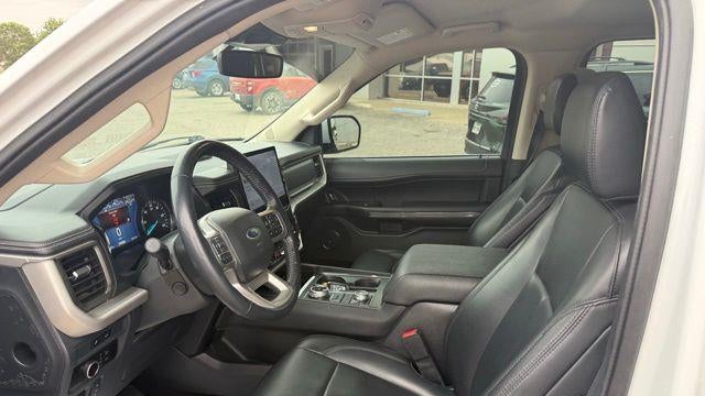 2023 Ford Expedition XLT