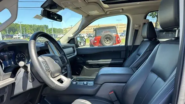 2024 Ford Expedition XLT