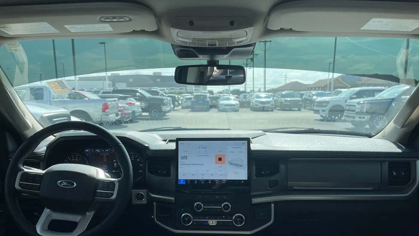 2024 Ford Expedition XLT