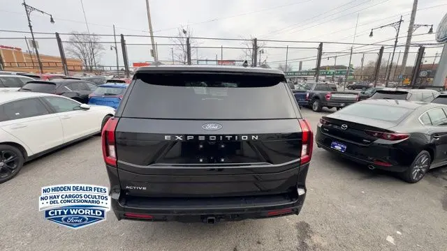 2025 Ford Expedition Active