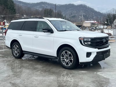 2025 Ford Expedition 4X4 Active 4DR SUV