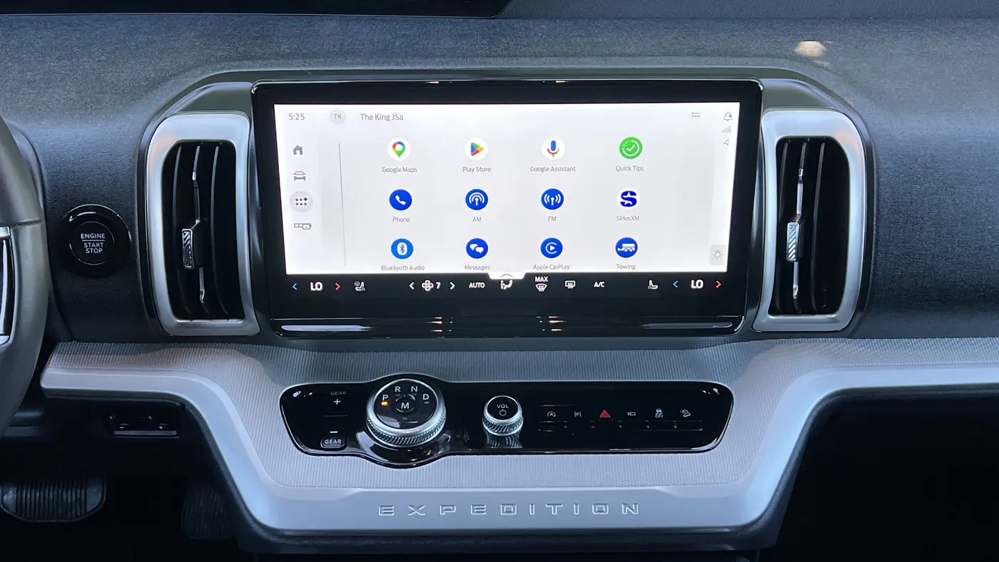 2025 Ford Expedition Active