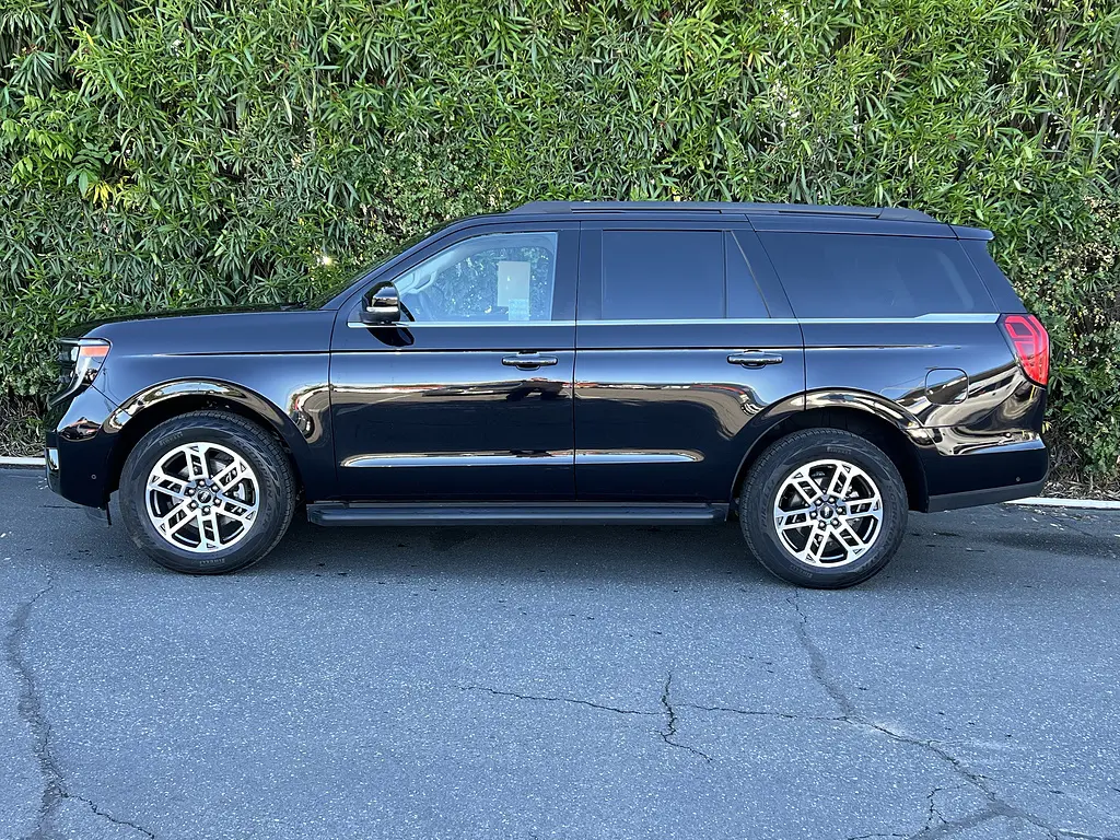 2025 Ford Expedition - $53,988