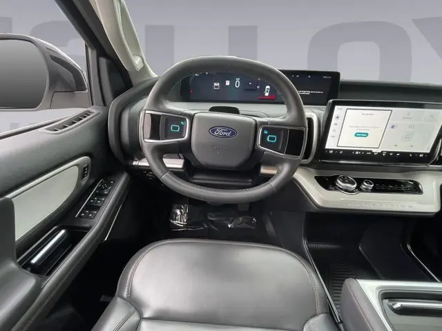 2025 Ford Expedition - $57,900