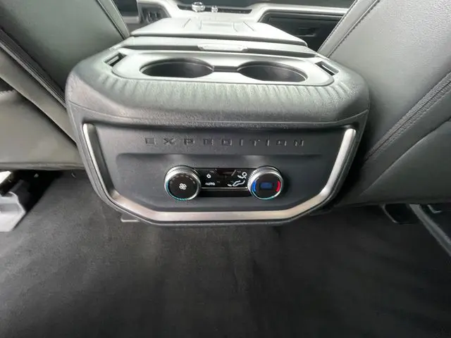 2025 Ford Expedition - $57,900