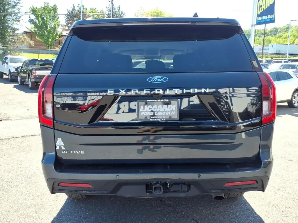 2025 Ford Expedition - $53,395