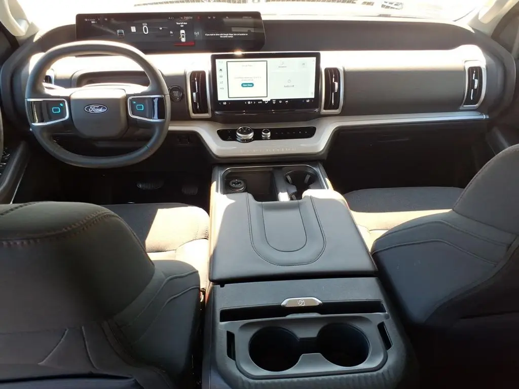 2025 Ford Expedition - $53,395