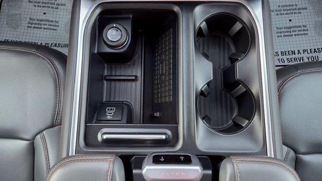 2025 Ford Expedition - $56,101