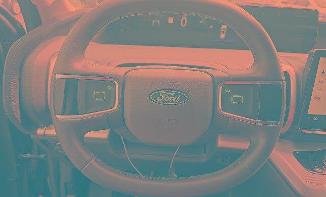 2025 Ford Expedition - $51,500