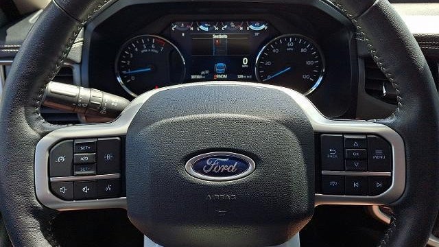 2023 Ford Expedition XLT